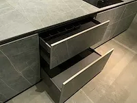 Next / miele / bora / atag rechte aanbouwkeuken met eiland - afbeelding 39 van  55