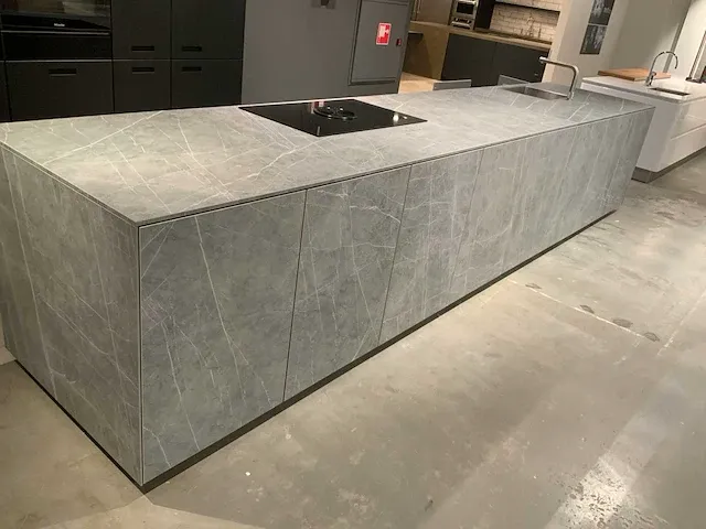 Next / miele / bora / atag rechte aanbouwkeuken met eiland - afbeelding 46 van  55