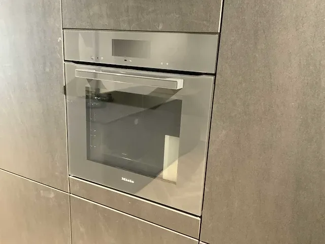 Next / miele / gutmann kookeiland met recht aanrechtblok - afbeelding 3 van  66