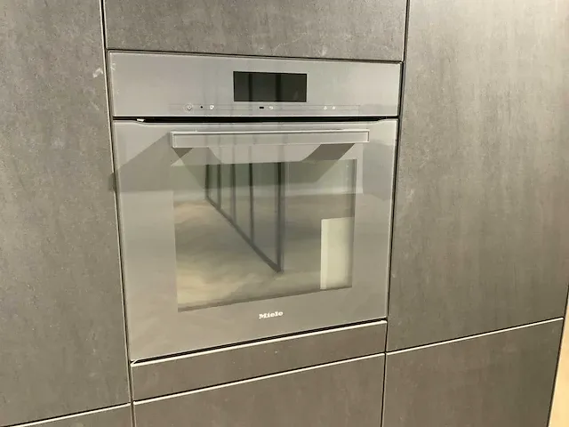 Next / miele / gutmann kookeiland met recht aanrechtblok - afbeelding 4 van  66