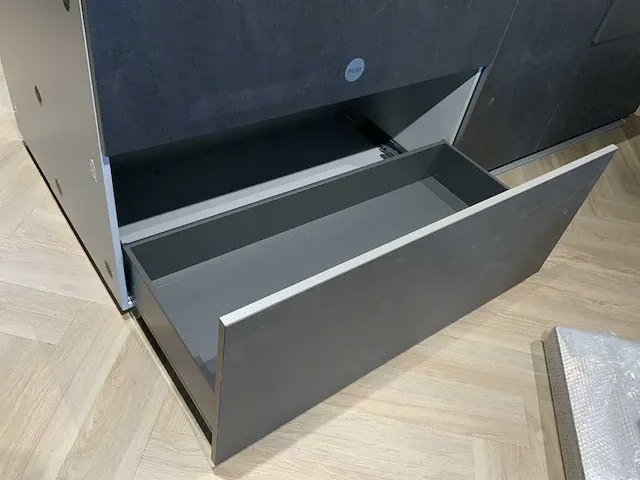 Next / miele / gutmann kookeiland met recht aanrechtblok - afbeelding 27 van  66