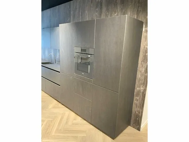 Next / miele / gutmann kookeiland met recht aanrechtblok - afbeelding 39 van  66