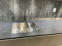 Next / miele / gutmann kookeiland met recht aanrechtblok - afbeelding 34 van  66
