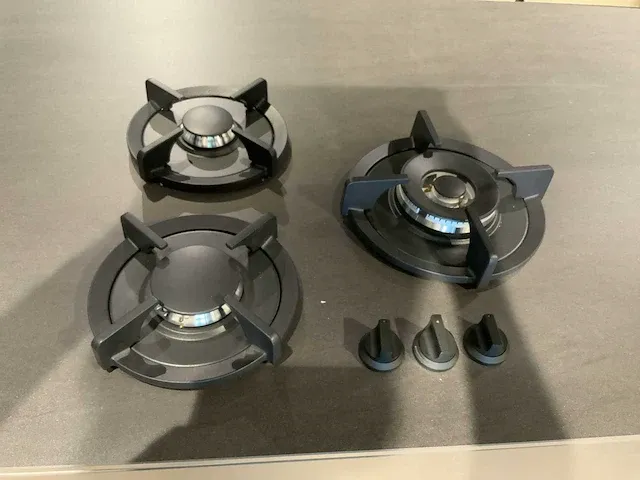 Next / miele / gutmann kookeiland met recht aanrechtblok - afbeelding 66 van  66