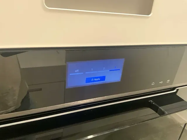 Next / siemens l-vormige keukenopstelling met apparatuurwand - afbeelding 4 van  64