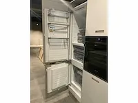 Next / siemens l-vormige keukenopstelling met apparatuurwand - afbeelding 15 van  64
