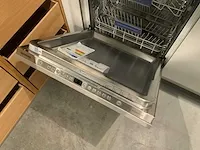 Next / siemens l-vormige keukenopstelling met apparatuurwand - afbeelding 28 van  64