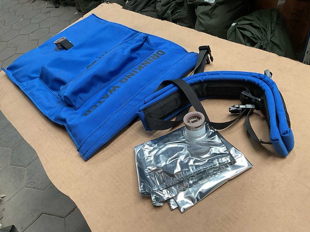 Nfes drinking water bag - afbeelding 4 van  4