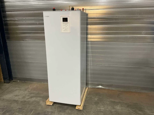Nibe ba-svm 10-200/12 warmtepomp binnenunit - afbeelding 4 van  18