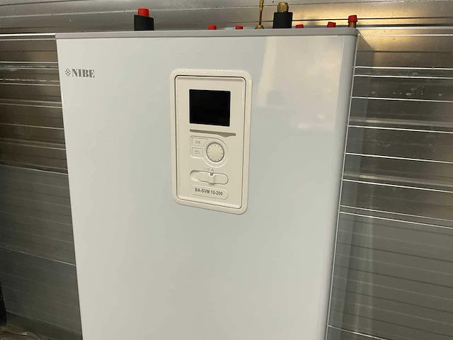 Nibe ba-svm 10-200/12 warmtepomp binnenunit - afbeelding 6 van  18