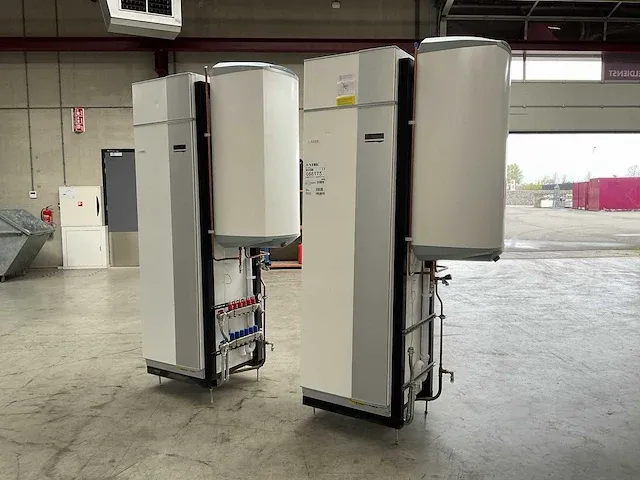 Nibe f370 + rvs eminent 120 warmtepomp + boiler (2x) - afbeelding 1 van  10
