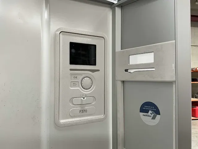 Nibe f370 + rvs eminent 120 warmtepomp + boiler - afbeelding 8 van  9