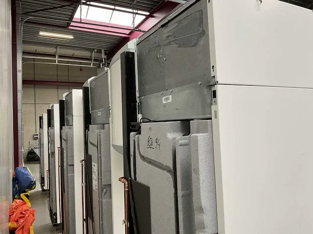 Nibe f370 + rvs eminent 55 warmtepomp + boiler (3x) - afbeelding 4 van  9