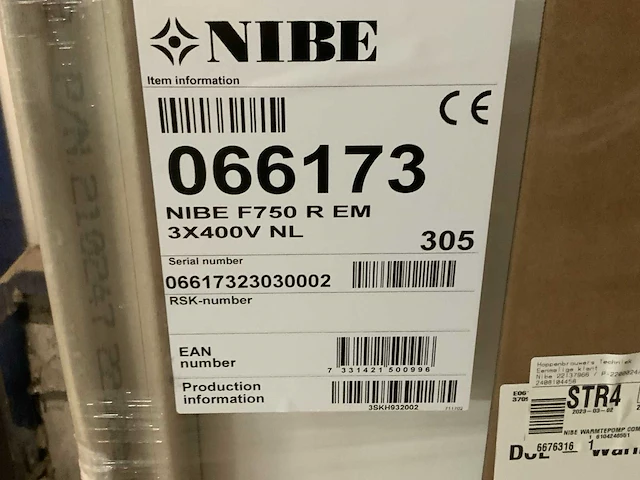 Nibe f750 r em (3x400v) warmtepomp (lucht/water) - afbeelding 4 van  7