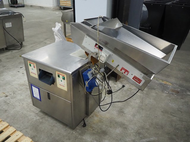 Nicem - afbeelding 9 van  16