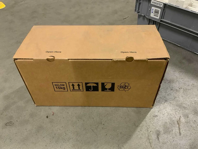 Nidec control techniques commander c c200-054 11/15kw frequentieregelaar - afbeelding 4 van  6