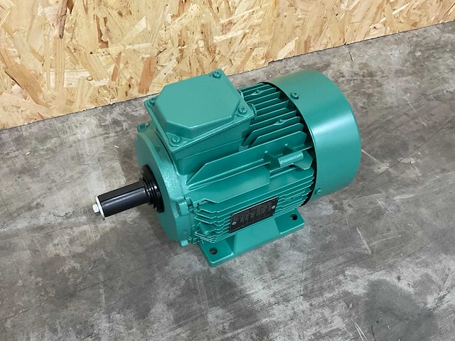 Nidec driefase inductiemotor - afbeelding 8 van  12