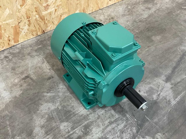 Nidec driefase inductiemotor - afbeelding 10 van  12