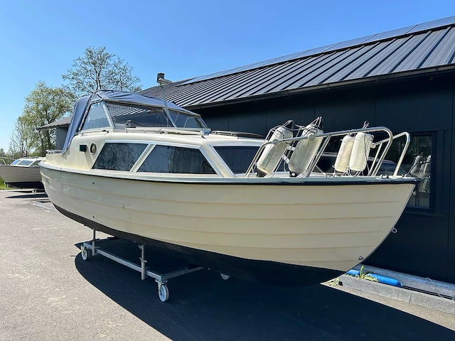 Nidelv 24 spitsgatter motorboat - afbeelding 1 van  23
