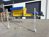 Nido strooier, nido, stratos b11-24 bcx-350, 2011 - afbeelding 19 van  21