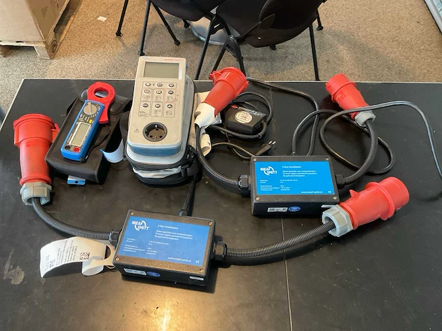 Nieaf smitt eazypat 3140 / ni333 apparatentester en testadapters - afbeelding 1 van  9
