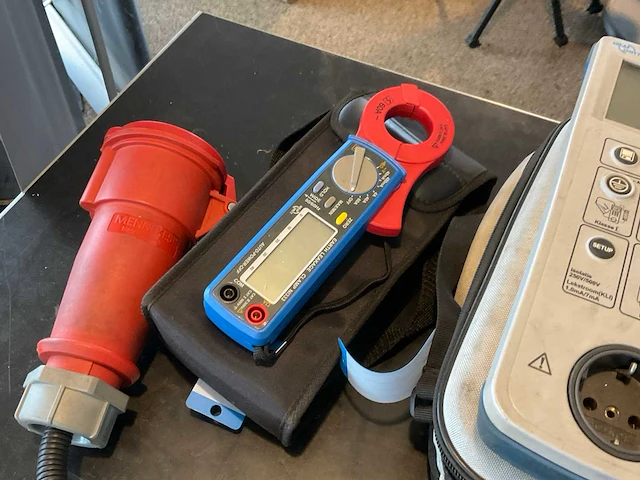 Nieaf smitt eazypat 3140 / ni333 apparatentester en testadapters - afbeelding 6 van  9