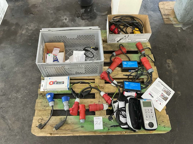 Nieaf smitt eazypat 3140/ni 333 apparatentester en testadapters - afbeelding 1 van  5