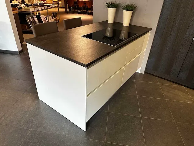 Nieburg - showroomkeuken - afbeelding 23 van  44