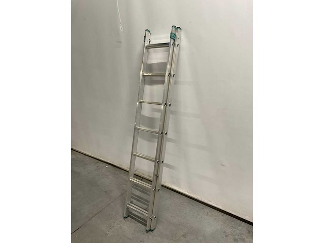 Nieuwe aluminium 2-delige opsteekladder 2x7 - afbeelding 3 van  3