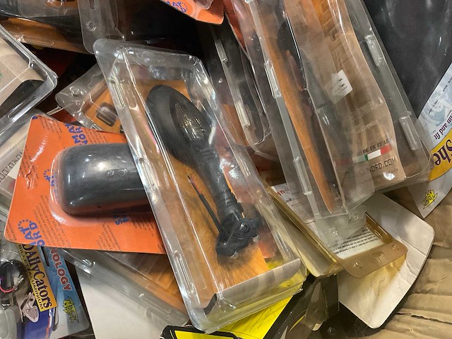 Nieuwe motor accessoires spiegels, knipperlichten, etc - afbeelding 3 van  9