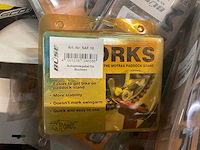 Nieuwe motor accessoires spiegels, knipperlichten, etc - afbeelding 9 van  9