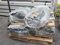 Nieuwe palletstelling bestaande uit 25 staanders en 100 leggers. onderdeel van combinatiekavel combinatiekavel van nieuwe palletstelling met in totaal 92 staanders en 364 leggers. kavels s002, s011, s012 en s013. - afbeelding 12 van  12