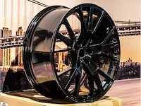 Nieuwe set 22 inch velgen past op tiguan/a6/a7/a8/q3/q5 nieuw in doos. - afbeelding 2 van  3