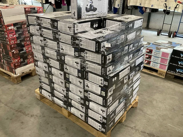 Nijdam junior adjustable ice hockey skates diverse maten. (80x) - afbeelding 2 van  5