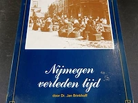 Nijmegen verleden tijd - afbeelding 1 van  5