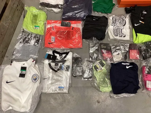 Nike - sportschoen - afbeelding 3 van  6