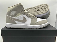 Nike air jordan 1 mid college grey/light bone-white sneakers 42 - afbeelding 1 van  2