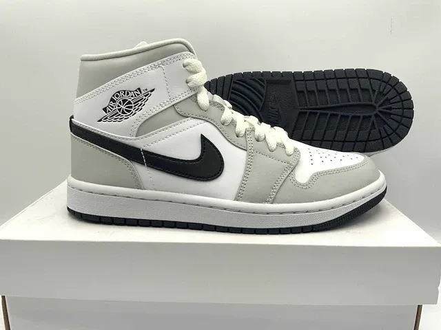 Nike air jordan 1 mid grey fog/black-white sneakers 37.5 - afbeelding 1 van  2