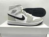 Nike air jordan 1 mid grey fog/black-white sneakers 37.5 - afbeelding 1 van  2