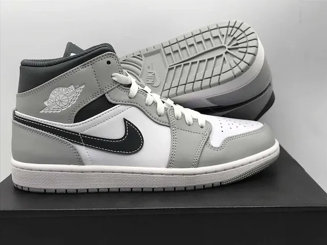 Nike air jordan 1 mid lt smoke grey/white-anthracite sneakers 41 - afbeelding 1 van  2