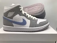 Nike air jordan 1 mid white/aluminium-wolf grey sneakers 41 - afbeelding 1 van  2