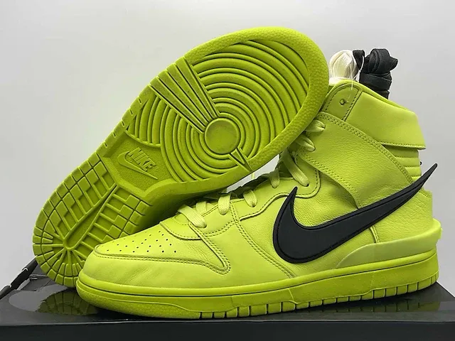 Nike dunk high ambush flash lime sneakers 43 - afbeelding 1 van  2