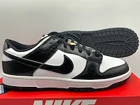 Nike dunk low retro se white/black-mettalic gold sneakers 44