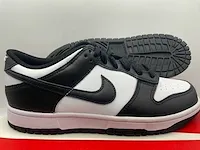 Nike dunk low white/ black sneakers 40