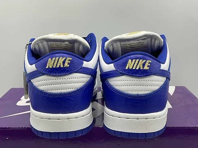 Nike sb dunk low supreme stars hyper royal (2021) sneakers 41 - afbeelding 8 van  11