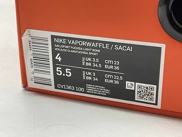 Nike vaporwaffle sacai fuchsia game royal sneakers 36 - afbeelding 2 van  2