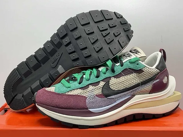 Nike vaporwaffle sacai villain neptune green sneakers 42 - afbeelding 1 van  2