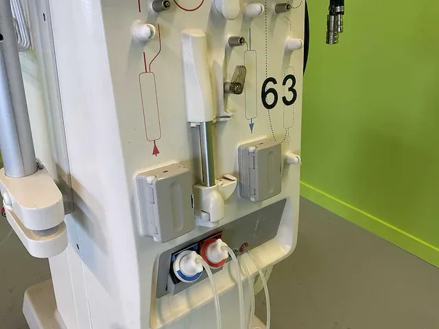 Nikkiso dbb 5 dialyse apparatuur (2x) - afbeelding 27 van  35