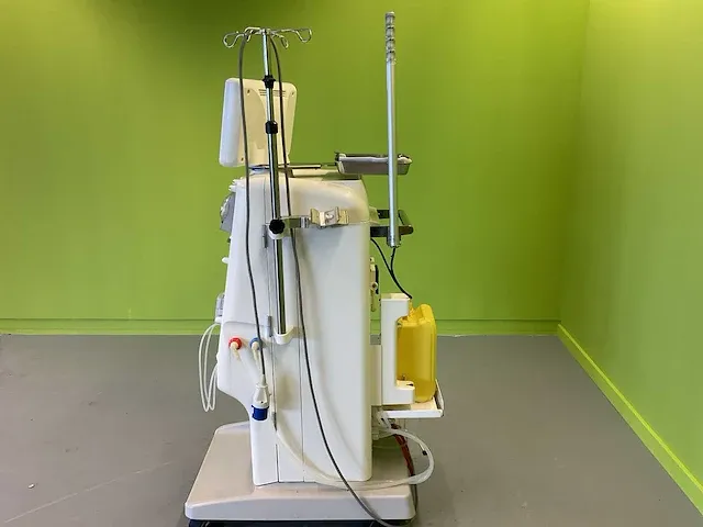 Nikkiso dbb 5 dialyse apparatuur (2x) - afbeelding 31 van  35