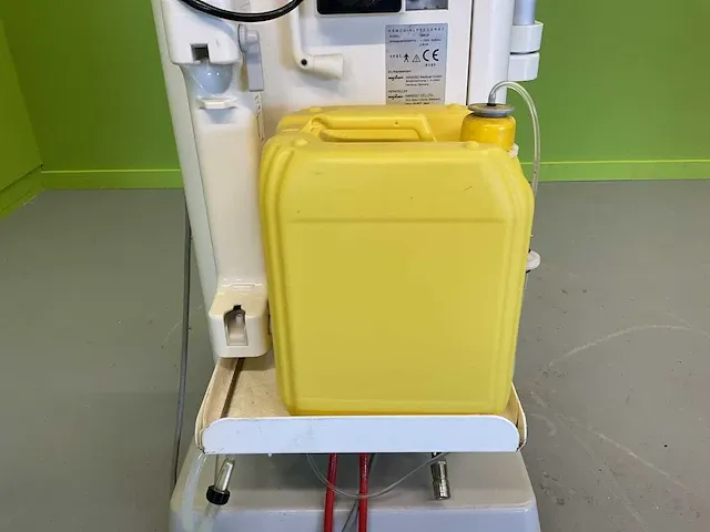 Nikkiso dbb 5 dialyse apparatuur (2x) - afbeelding 35 van  35